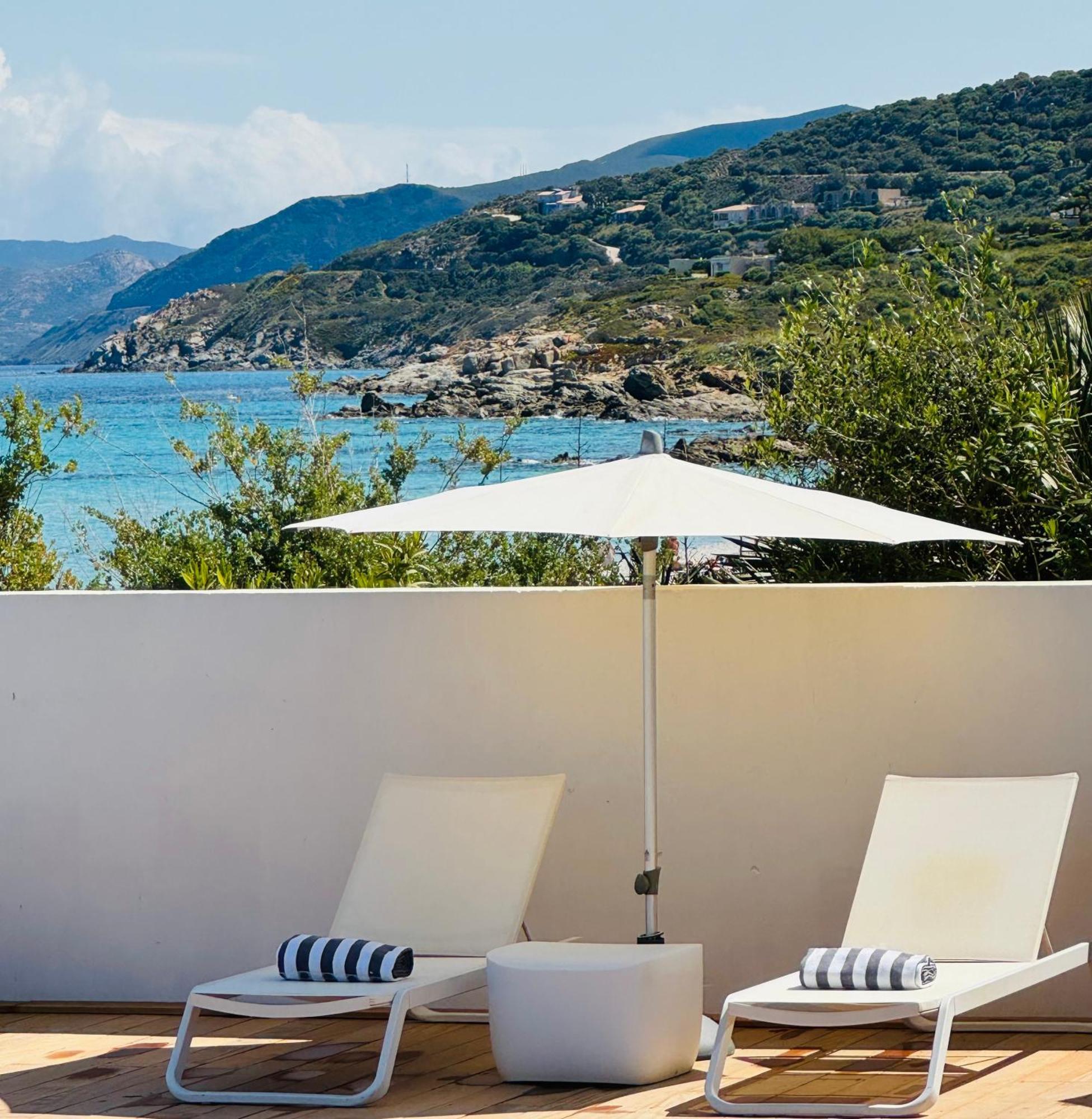 Residence Dary LʼÎle-Rousse エクステリア 写真