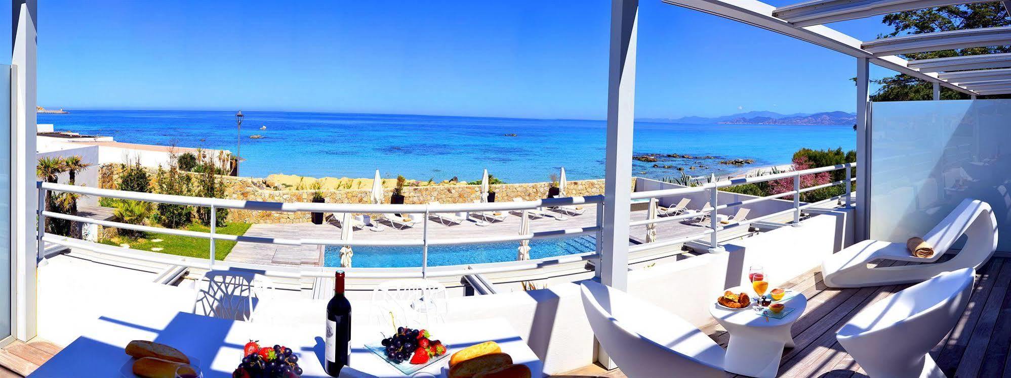 Residence Dary LʼÎle-Rousse エクステリア 写真